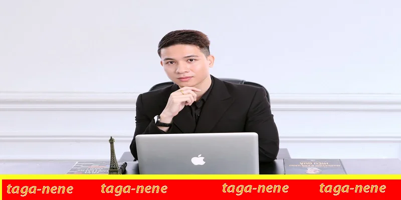 Tác giả Adam Hoàng cùng những thành tựu nổi bật Tác giả Adam Hoàng cùng những thành tựu nổi bật